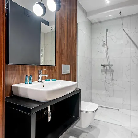 Esentia 3* Zgorzelec